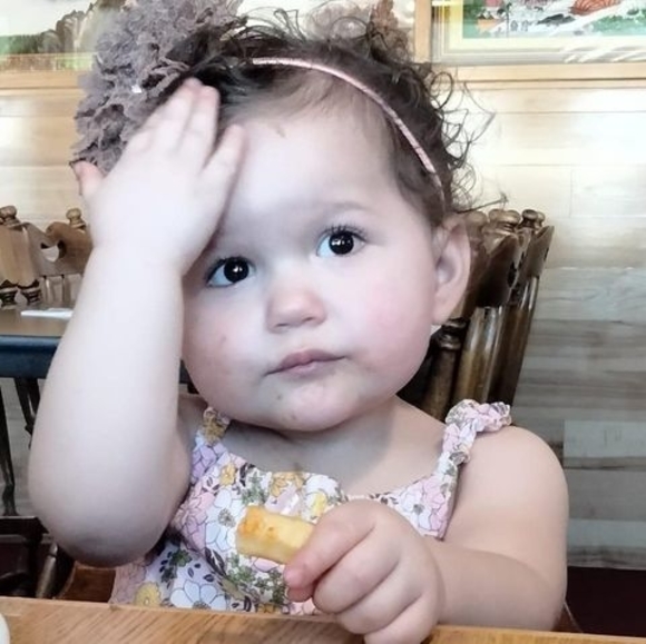 Meet your Posher, Desiree - Picture 1 of 1